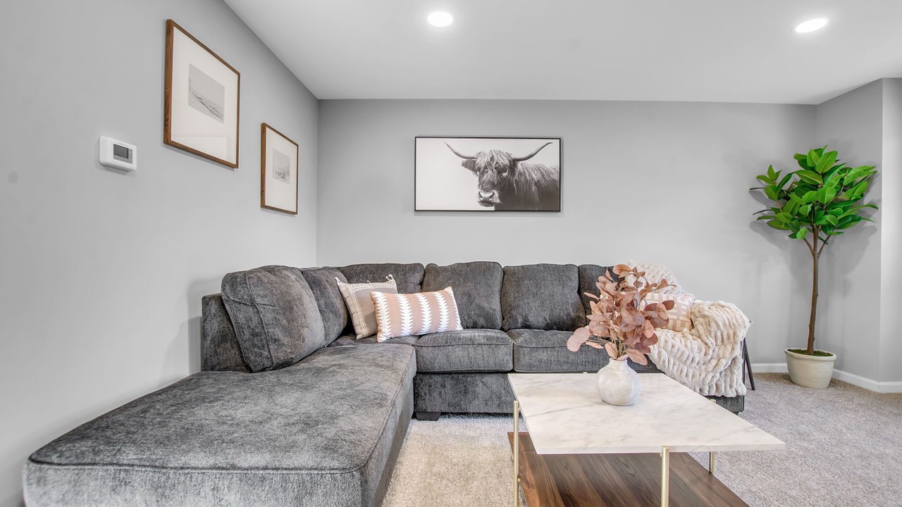 Photo of Livingroom in Cheektowaga