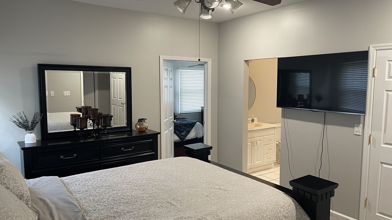 Photo of Bedroom in Liberty Area