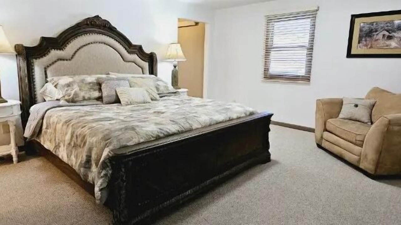 Photo of Bedroom in Custer