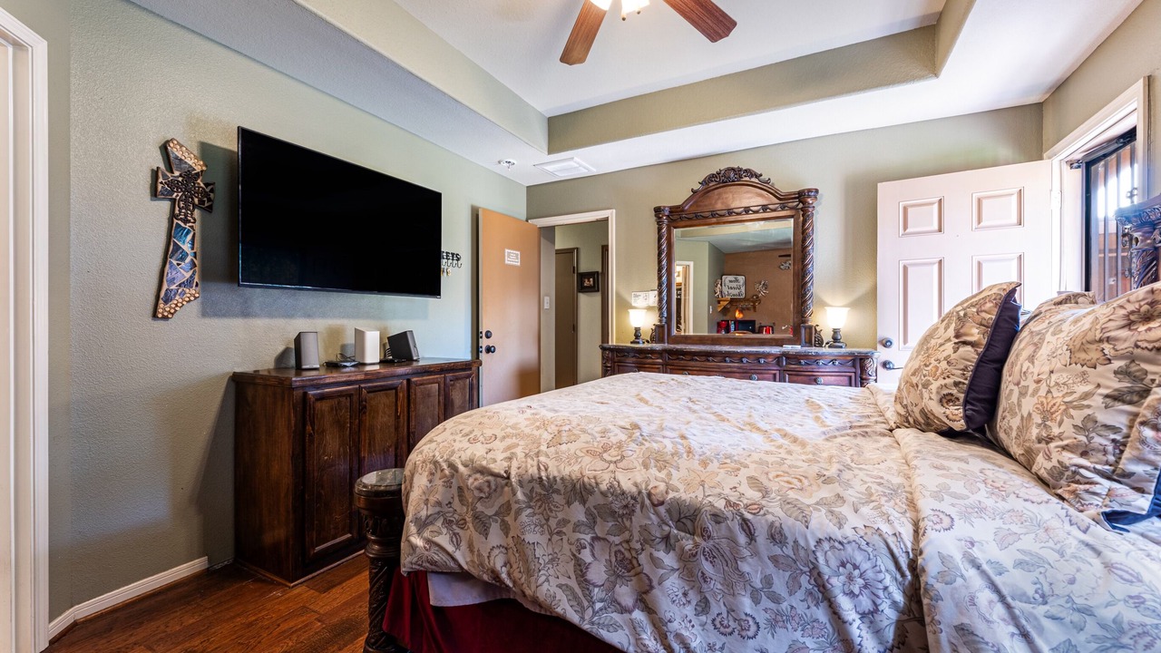 Photo of Bedroom in Atascocita