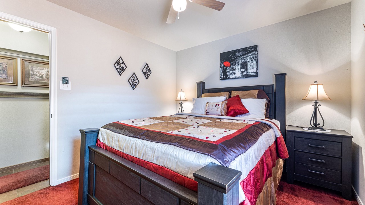 Photo of Bedroom in Atascocita