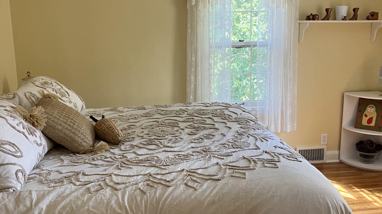 Photo of Bedroom in West Side