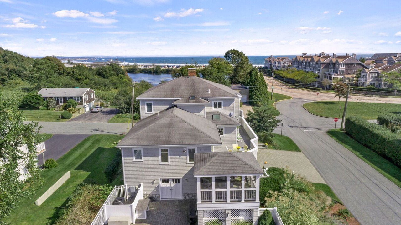 Photo of Outdoor in Narragansett Pier