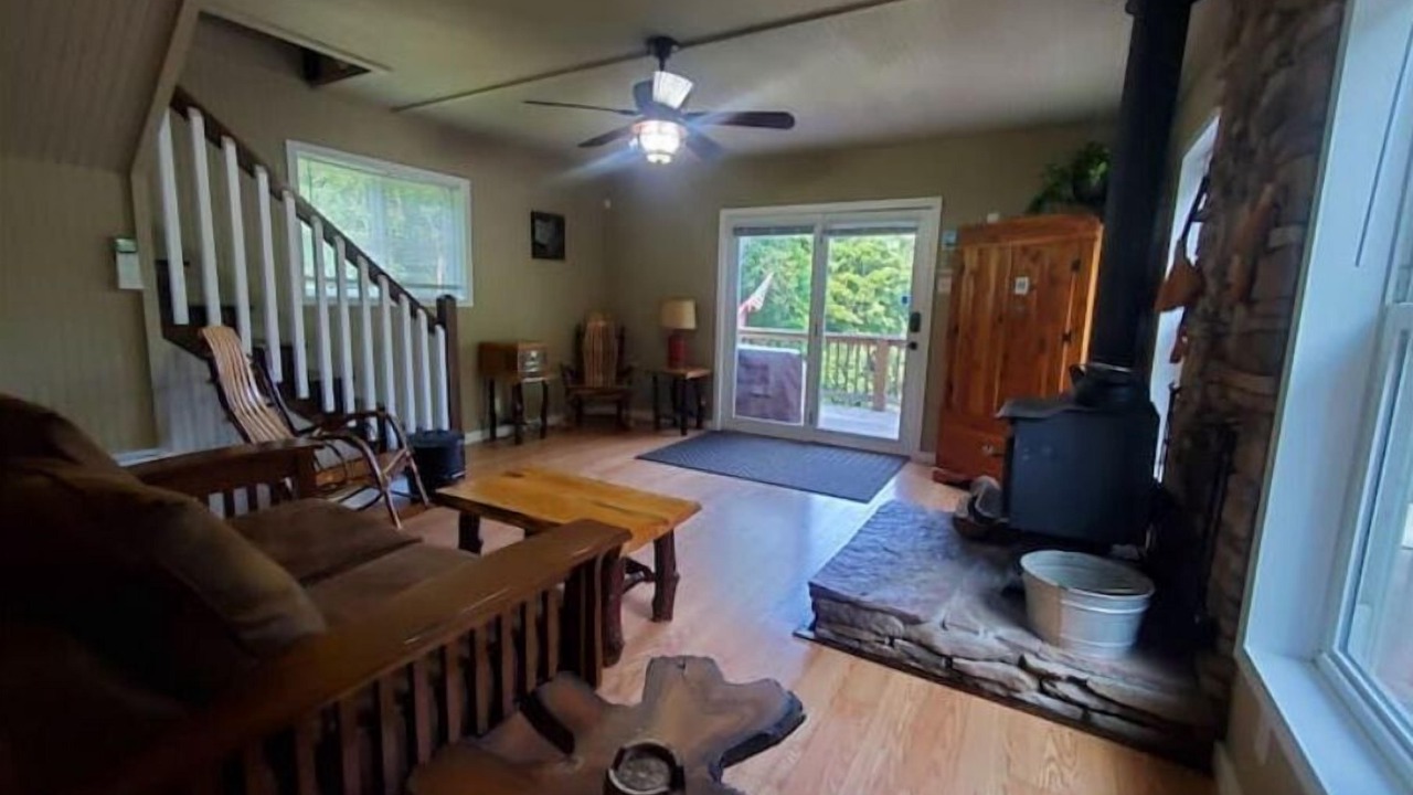 Photo of Livingroom in Ronceverte