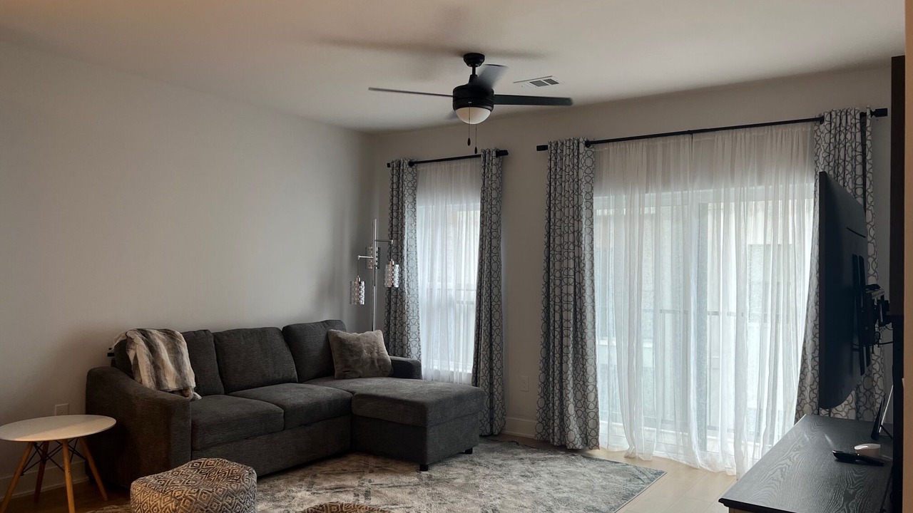Photo of Livingroom in West Campus