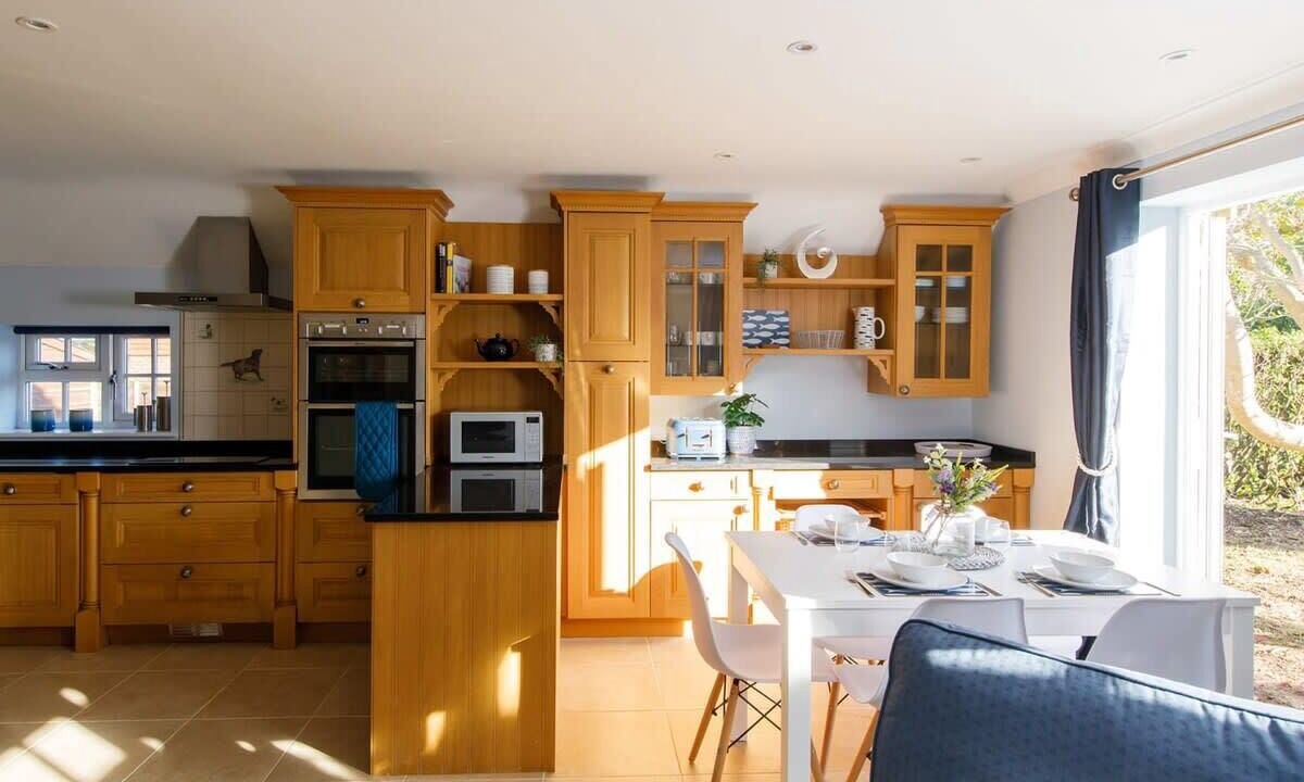 Photo of Kitchen in West Wittering