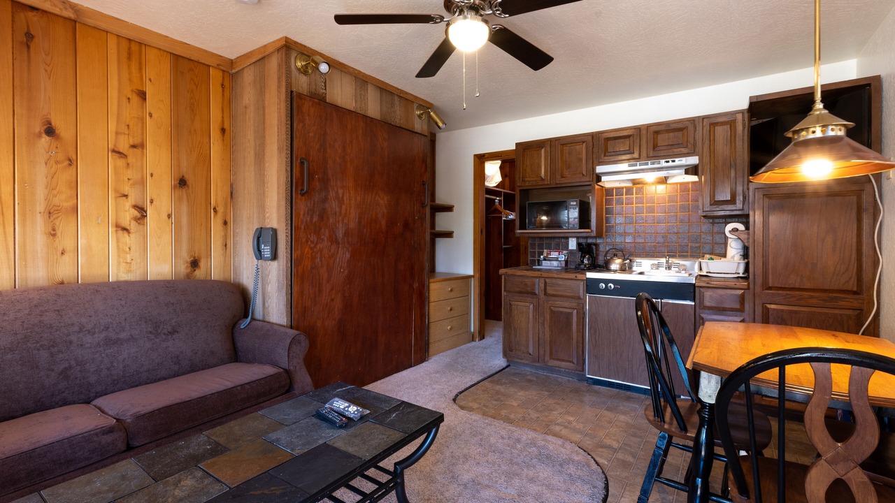 Photo of Livingroom in Tahoe Vista