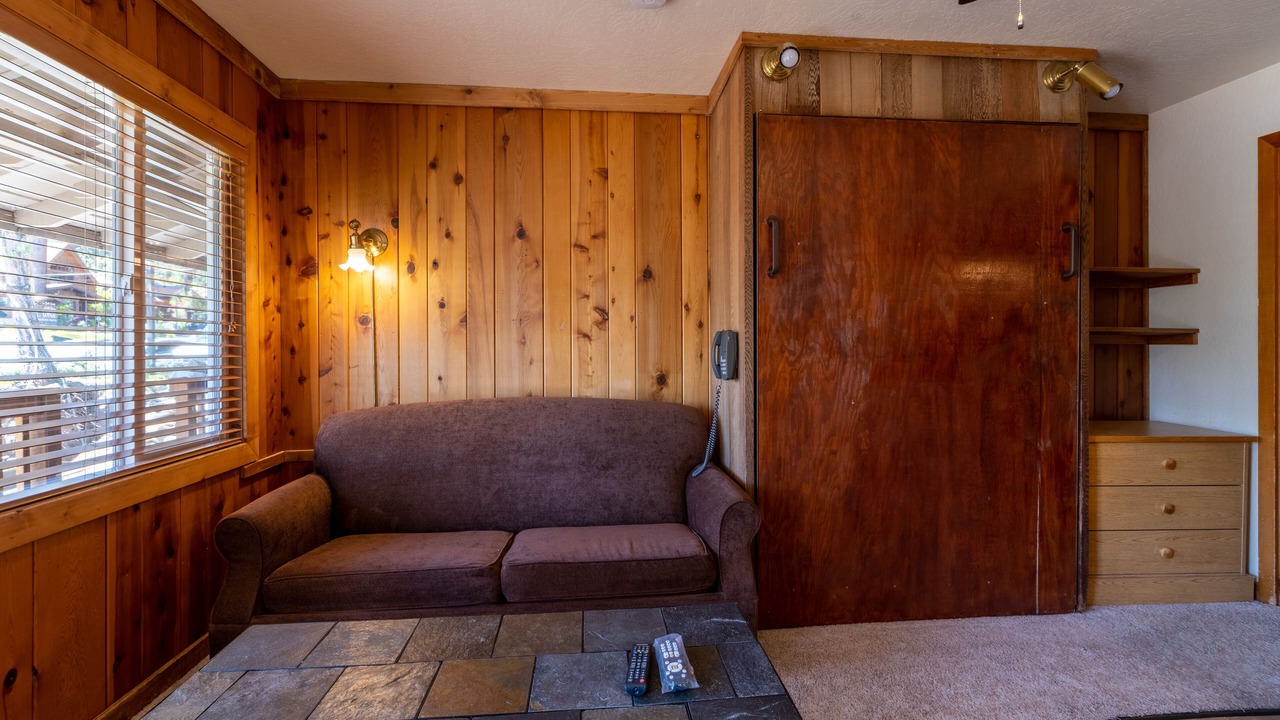 Photo of Livingroom in Tahoe Vista