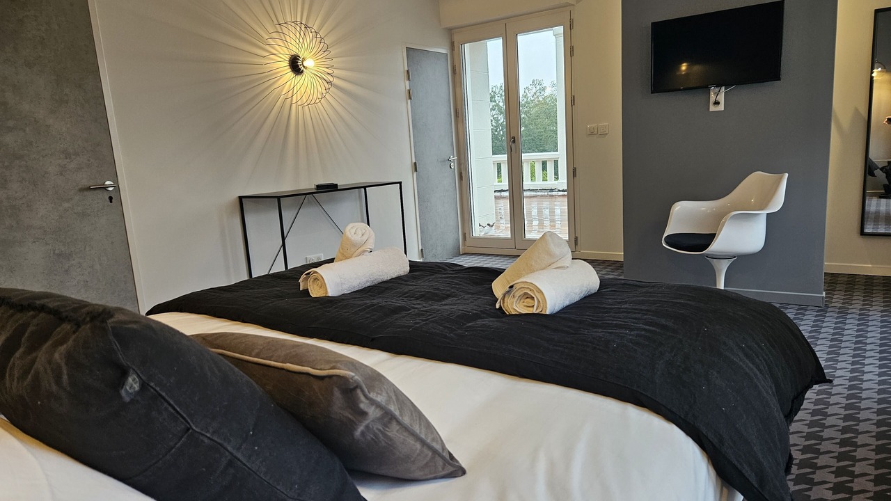 Photo of Bedroom in Rochecorbon