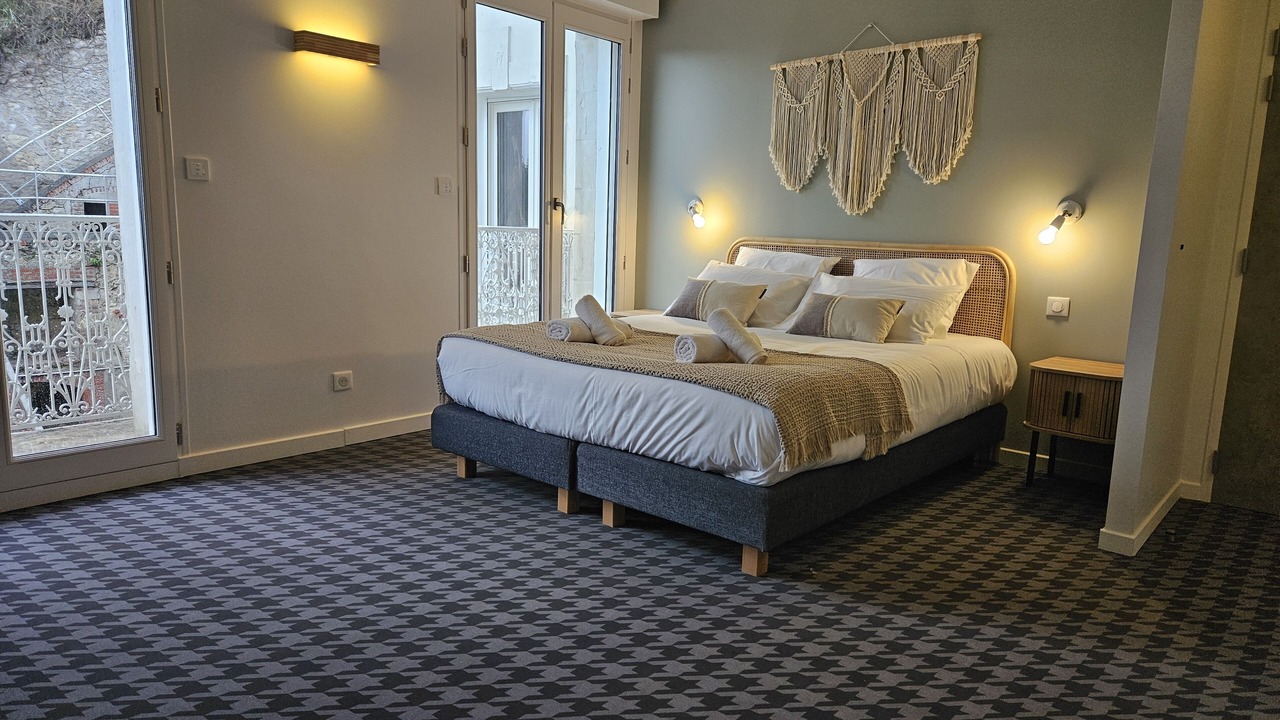 Photo of Bedroom in Rochecorbon