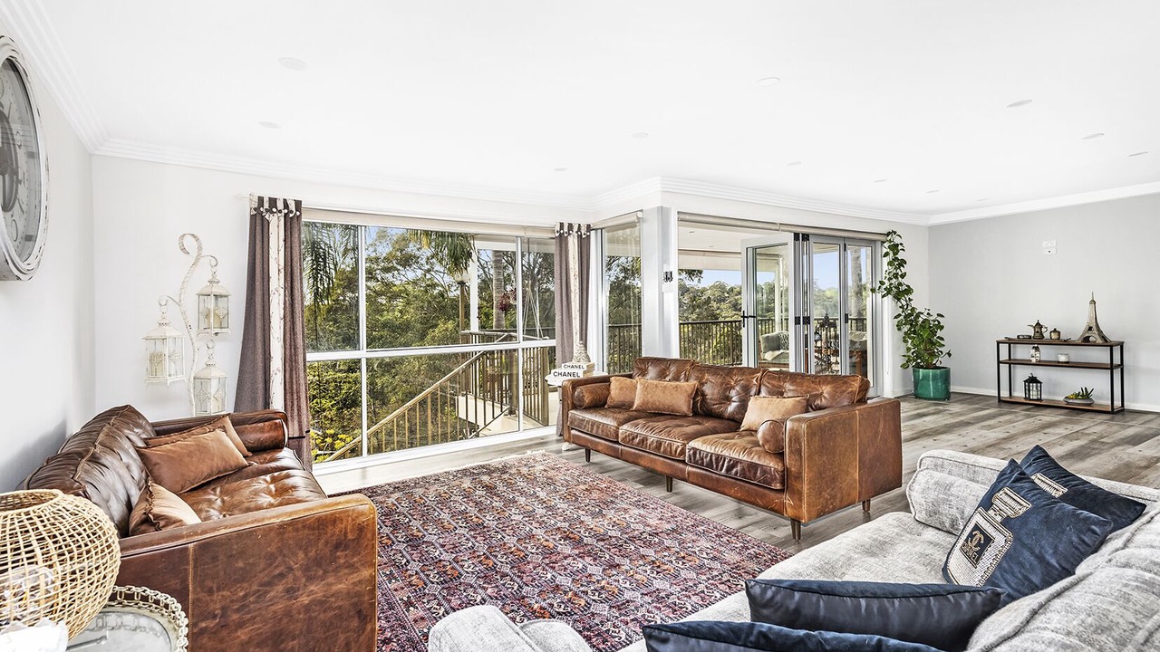 Photo of Livingroom in St Ives Chase