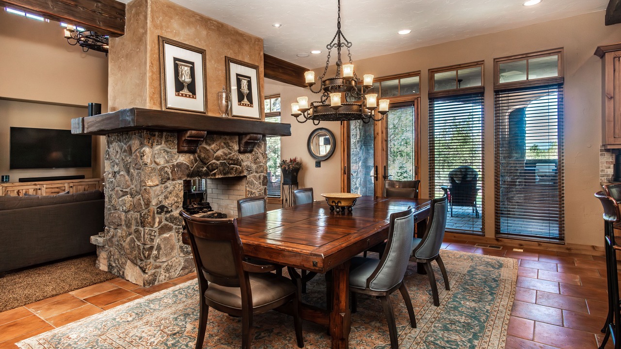 Photo of Others in Pronghorn