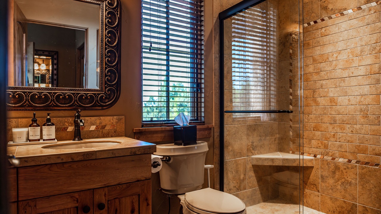 Photo of Bathroom in Pronghorn