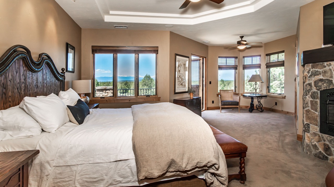 Photo of Bedroom in Pronghorn