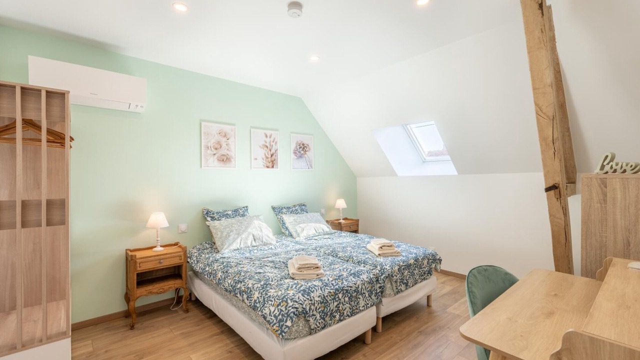 Photo of Bedroom in Sacy-le-Petit