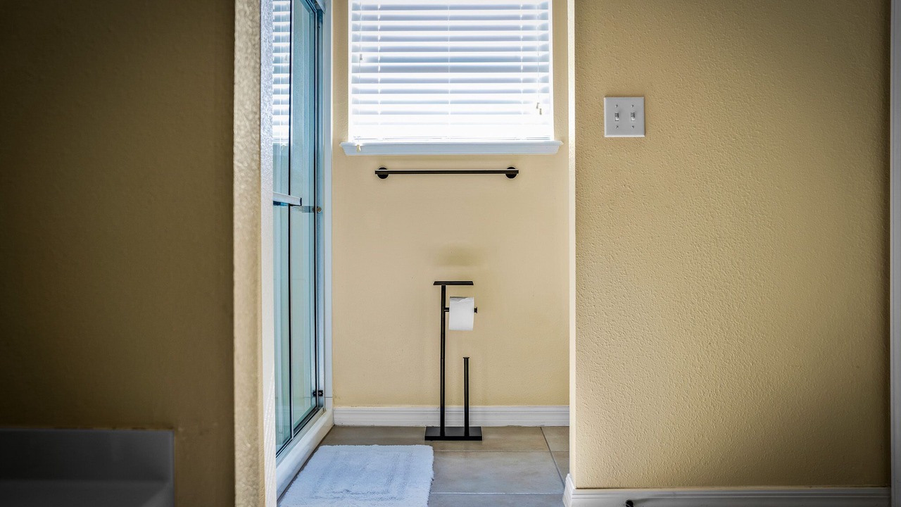 Photo of Bathroom in Thousand Oaks