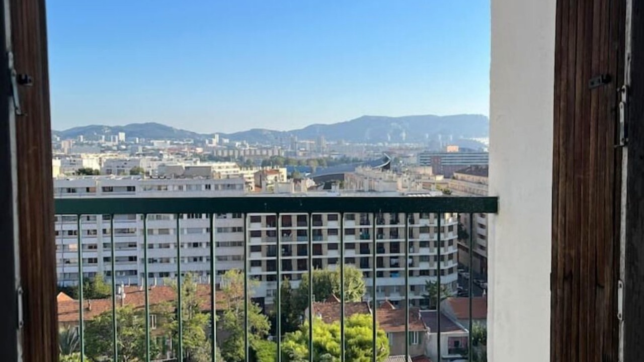 Photo of Others in Baille