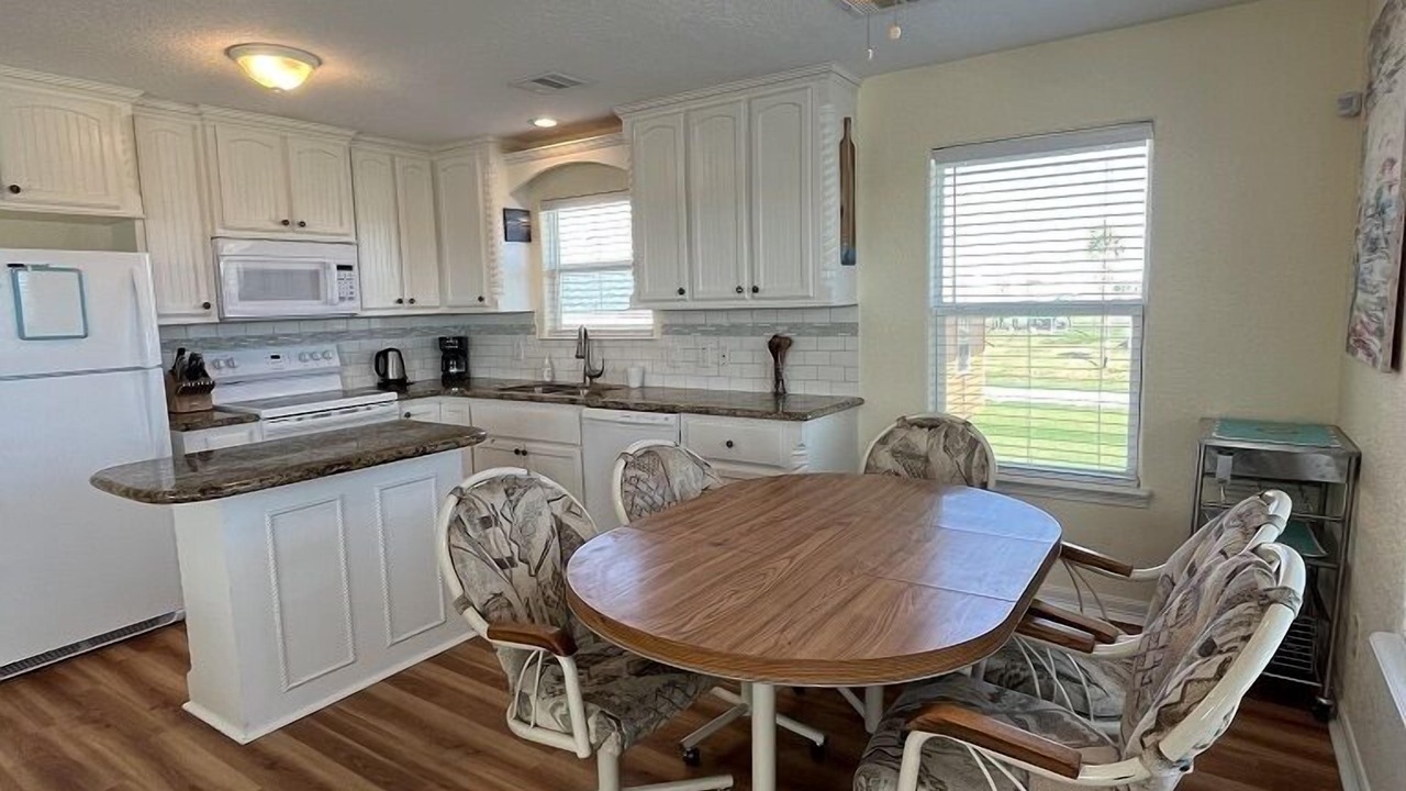 Photo of Kitchen in Surfside Beach