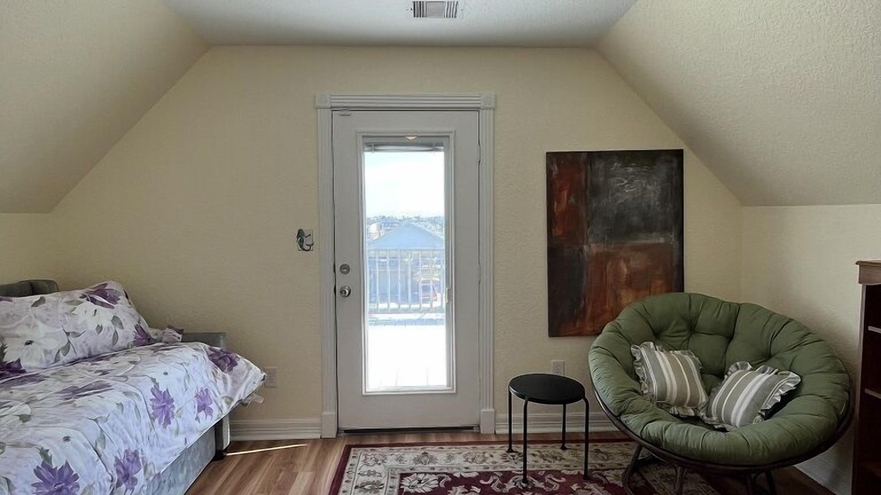 Photo of Bedroom in Surfside Beach