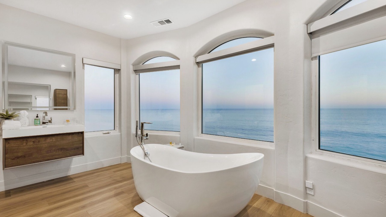 Photo of Bathroom in Central Malibu