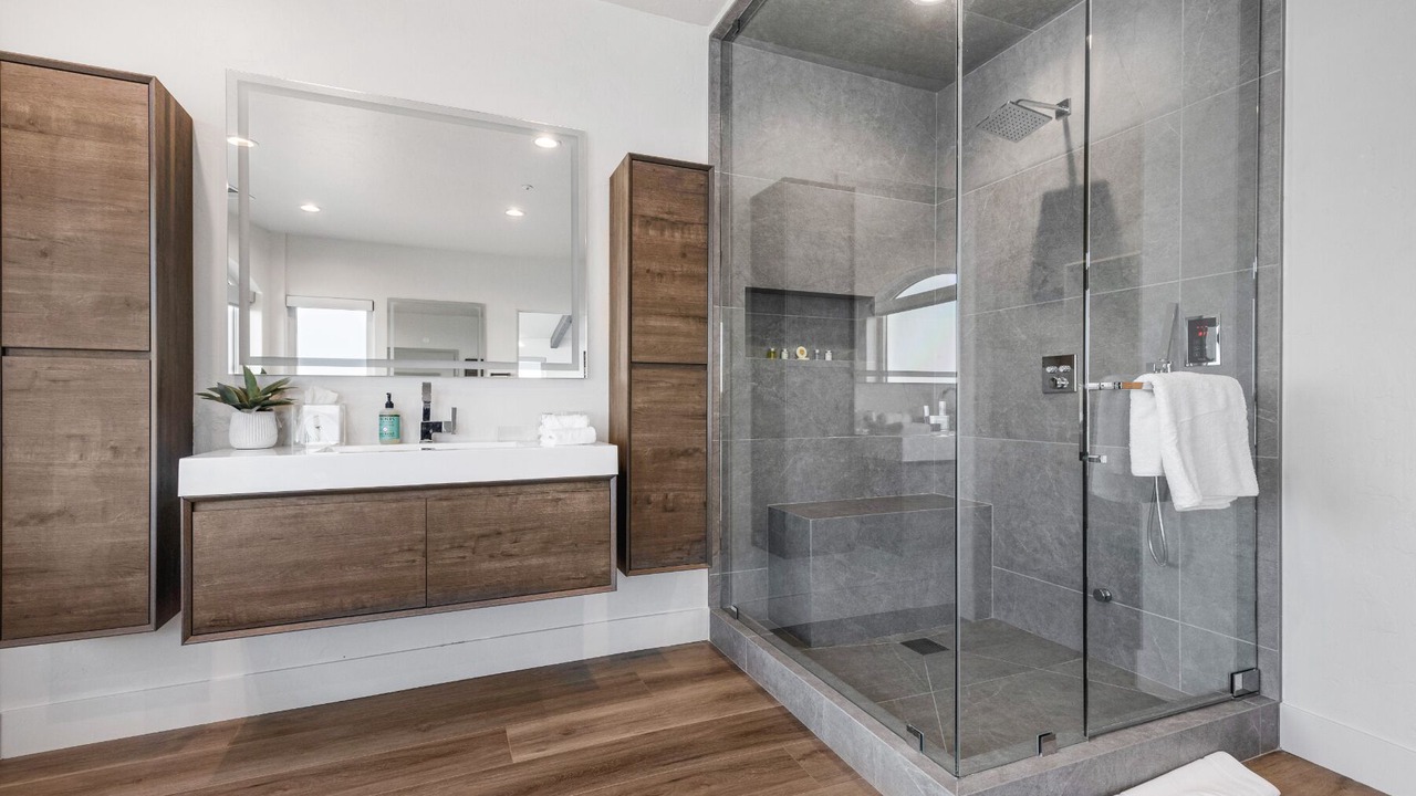 Photo of Bathroom in Central Malibu
