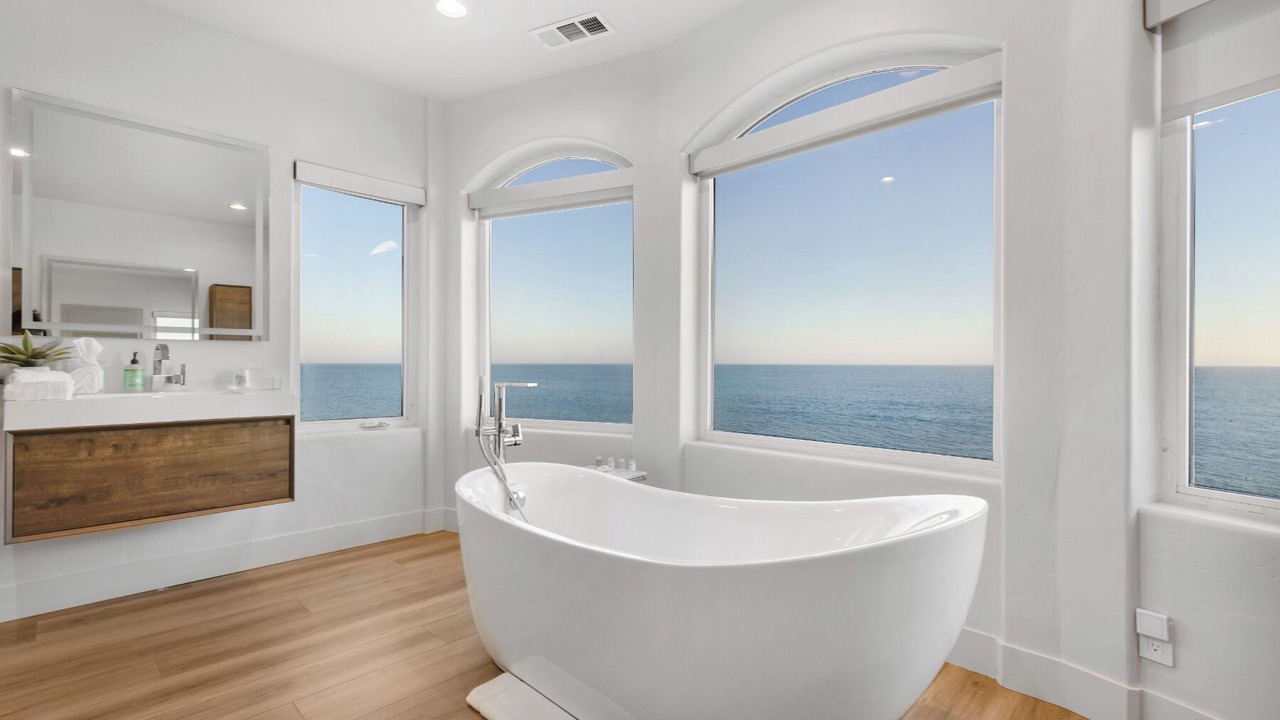 Photo of Bathroom in Central Malibu