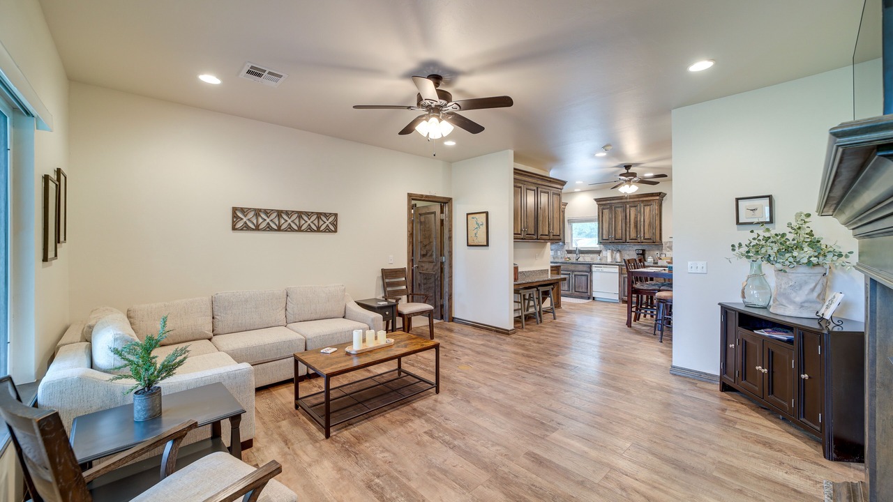 Photo of Bedroom in Checotah