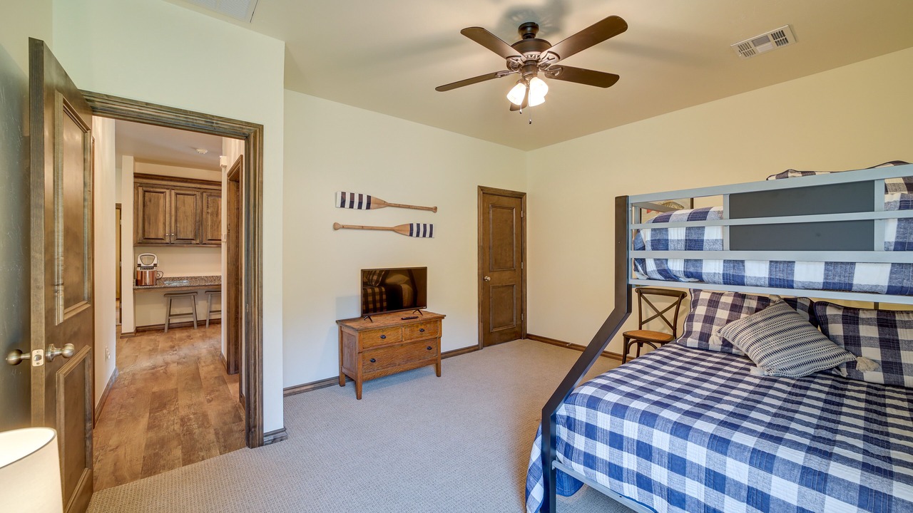Photo of Bedroom in Checotah