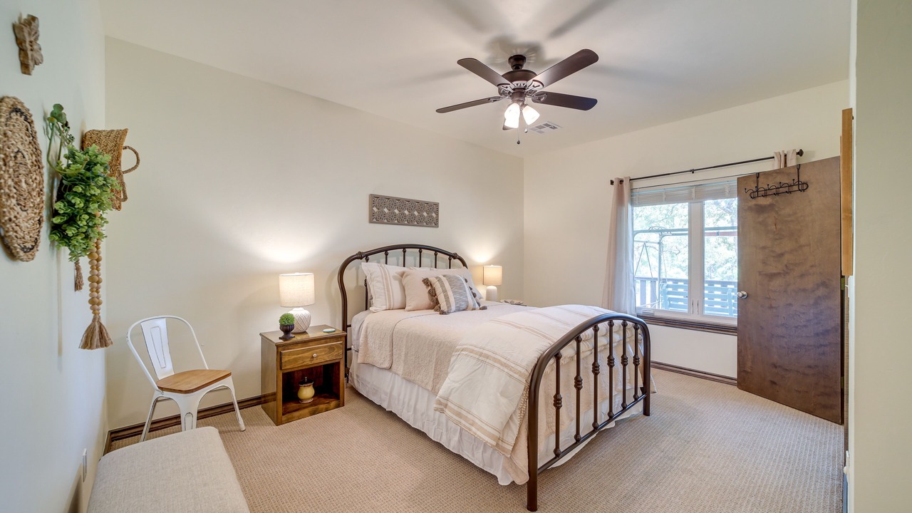 Photo of Bedroom in Checotah