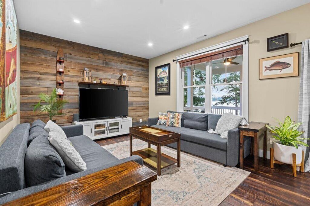 Photo of Livingroom in Fair Play
