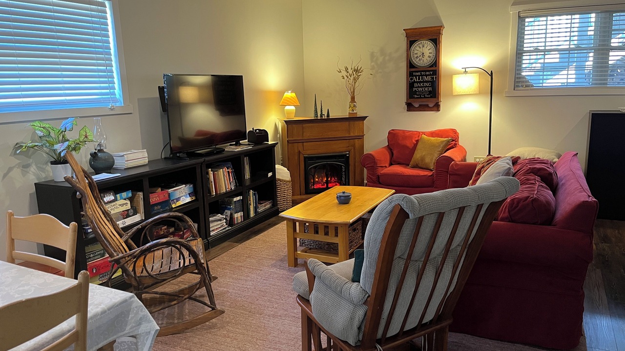 Photo of Livingroom in Fairview