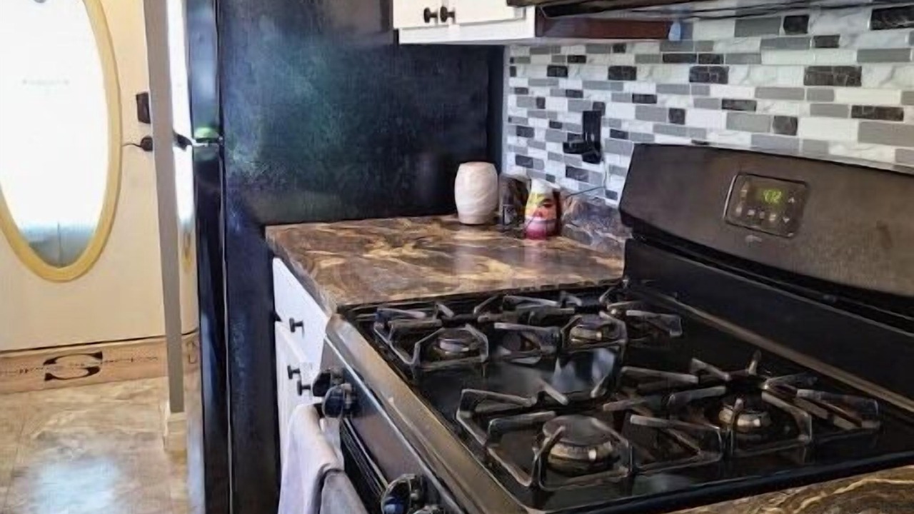 Photo of Kitchen in Romulus