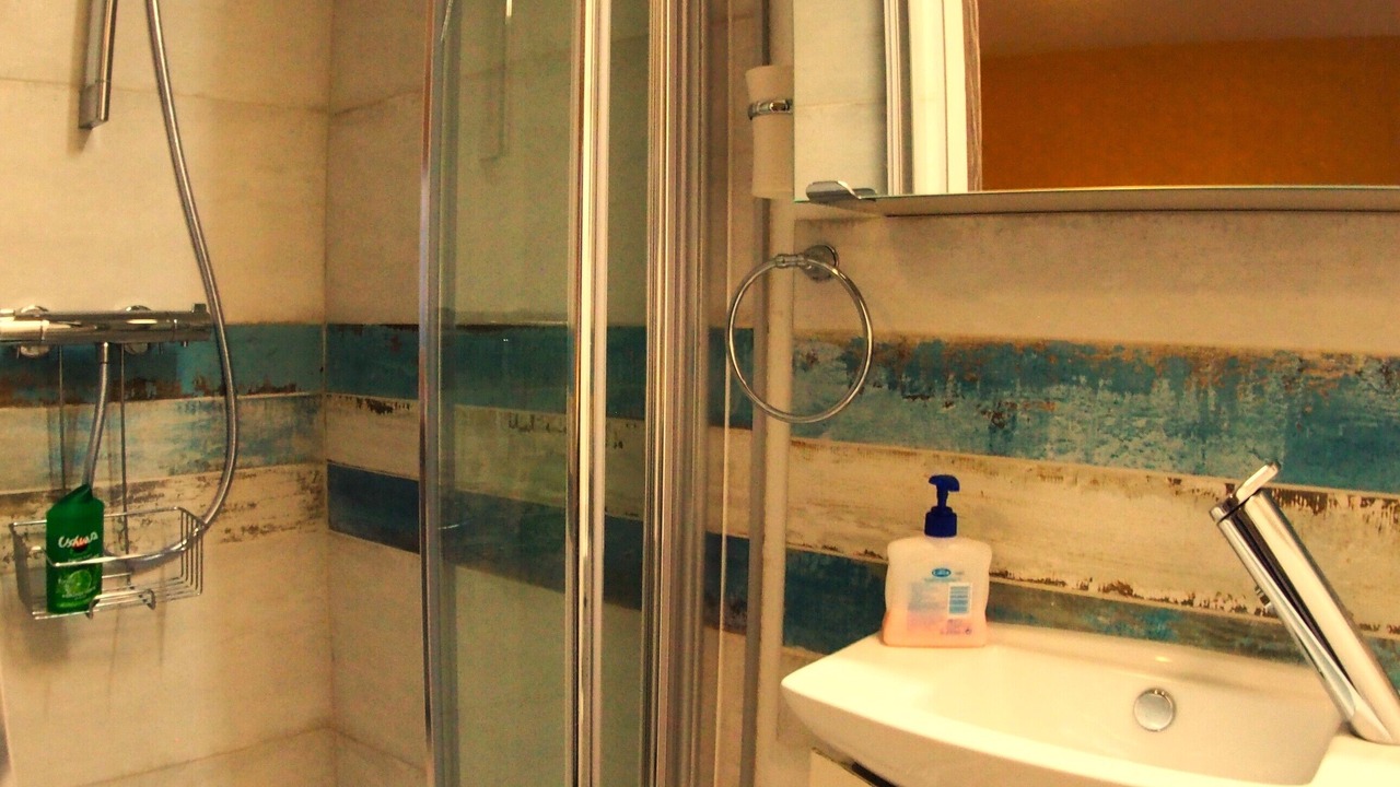 Photo of Bathroom in Le Temple-de-Bretagne