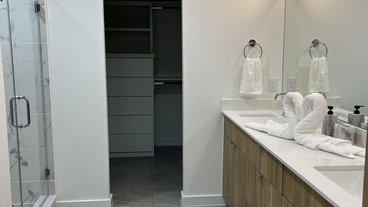 Photo of Bathroom in Bonanza