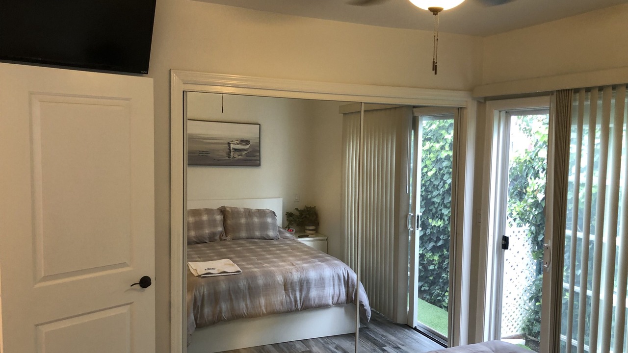 Photo of Bedroom in Avalon