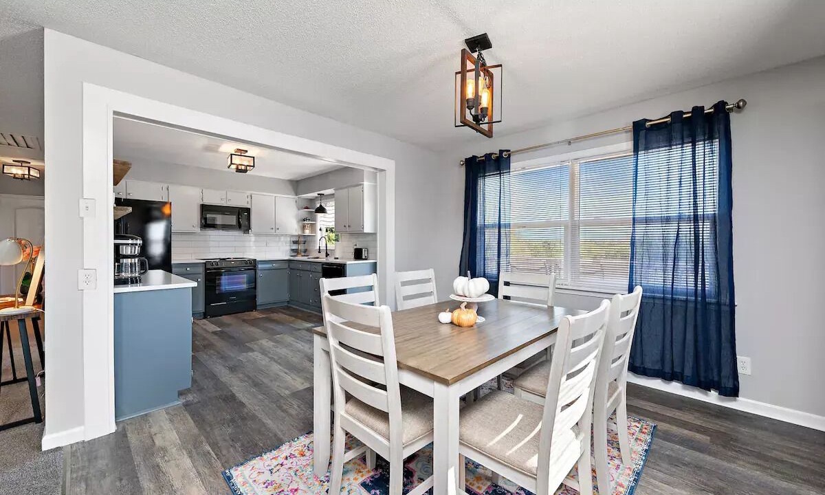 Photo of Others in Waldron