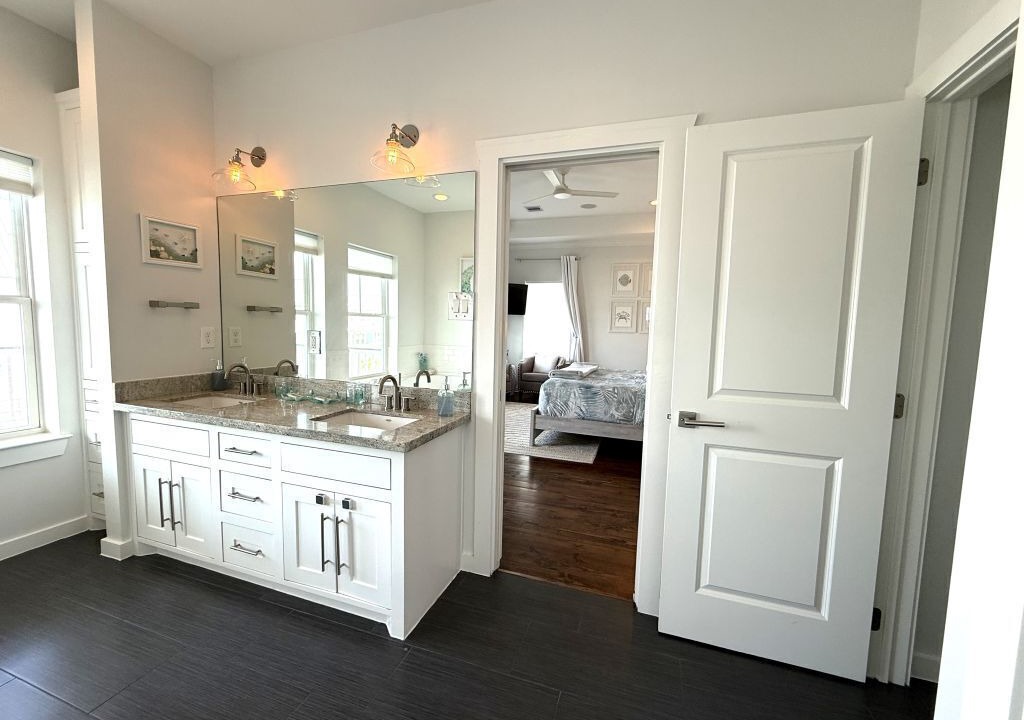 Photo of Bathroom in Beachside Village