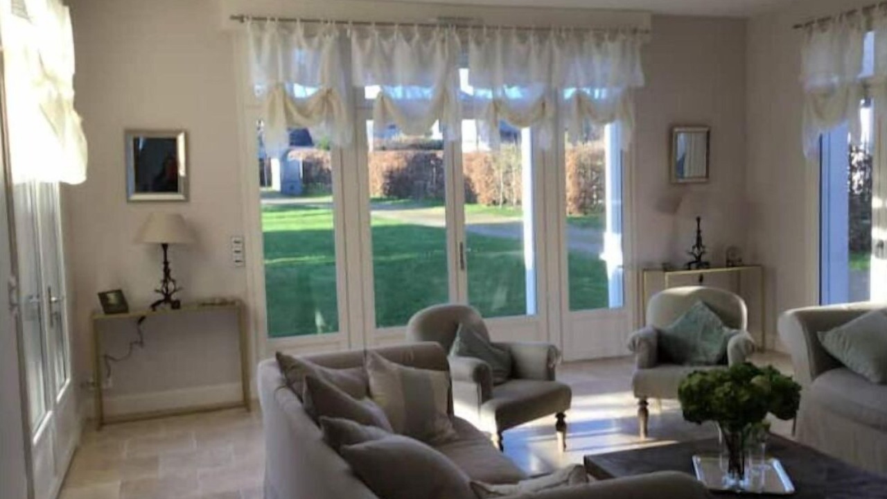 Photo of Livingroom in Saint-Briac-sur-Mer
