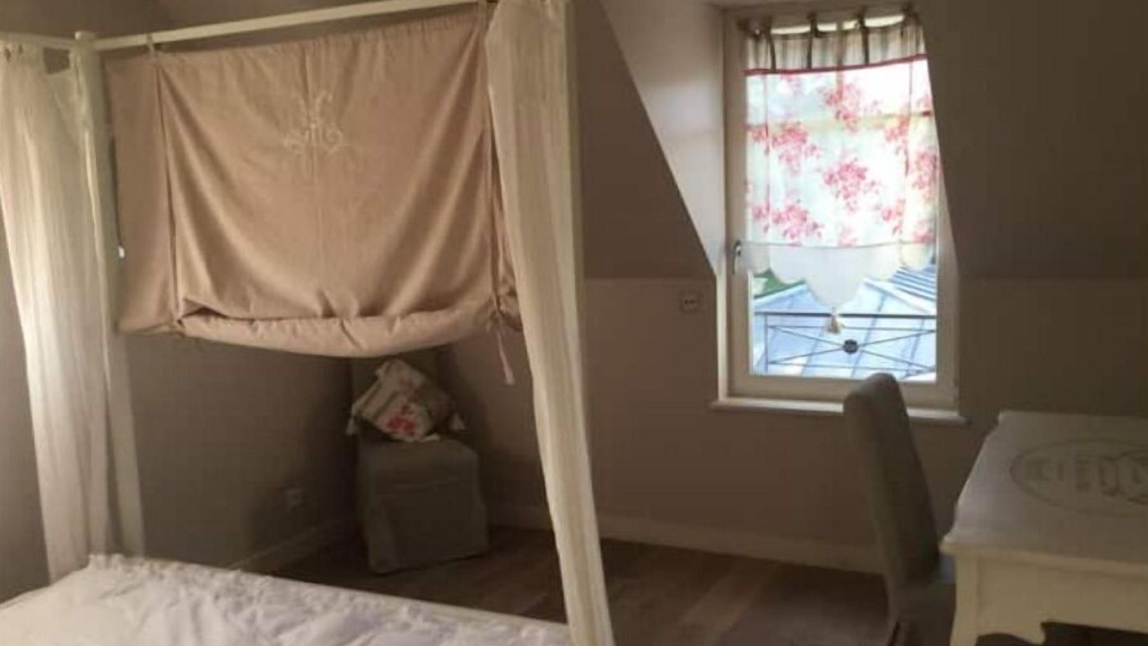 Photo of Bedroom in Saint-Briac-sur-Mer