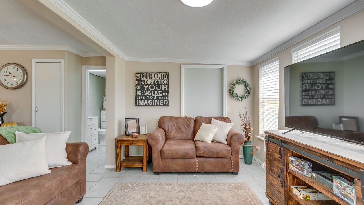 Photo of Livingroom in Fort Cobb