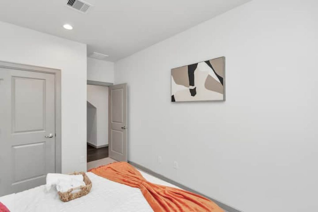 Photo of Bedroom in Northside