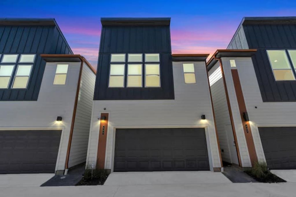 Photo of Outdoor in Northside