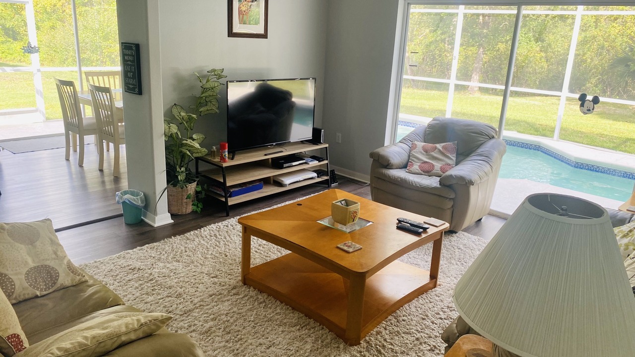 Photo of Livingroom in Thousand Oaks