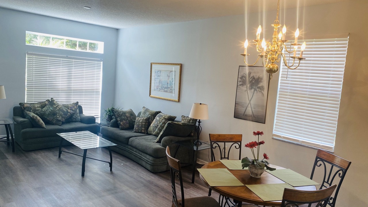 Photo of Livingroom in Thousand Oaks