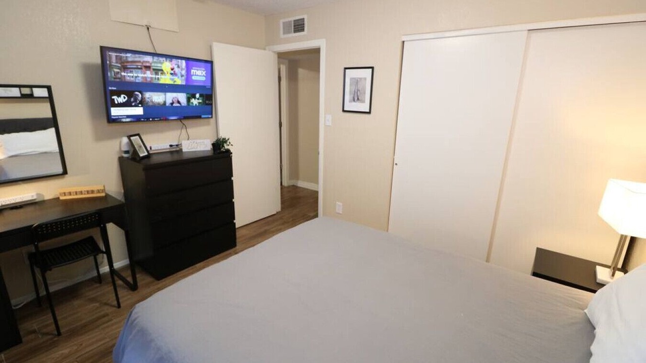 Photo of Bedroom in Biggs Field