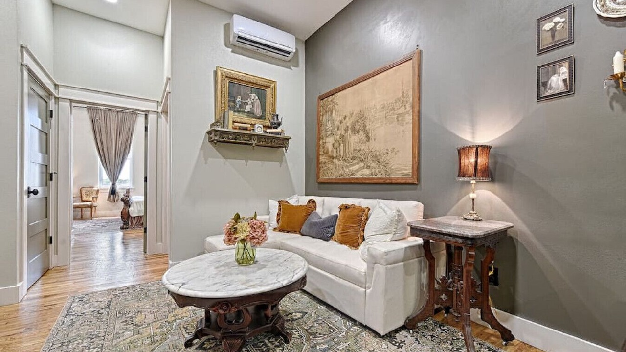 Photo of Livingroom in Greenville