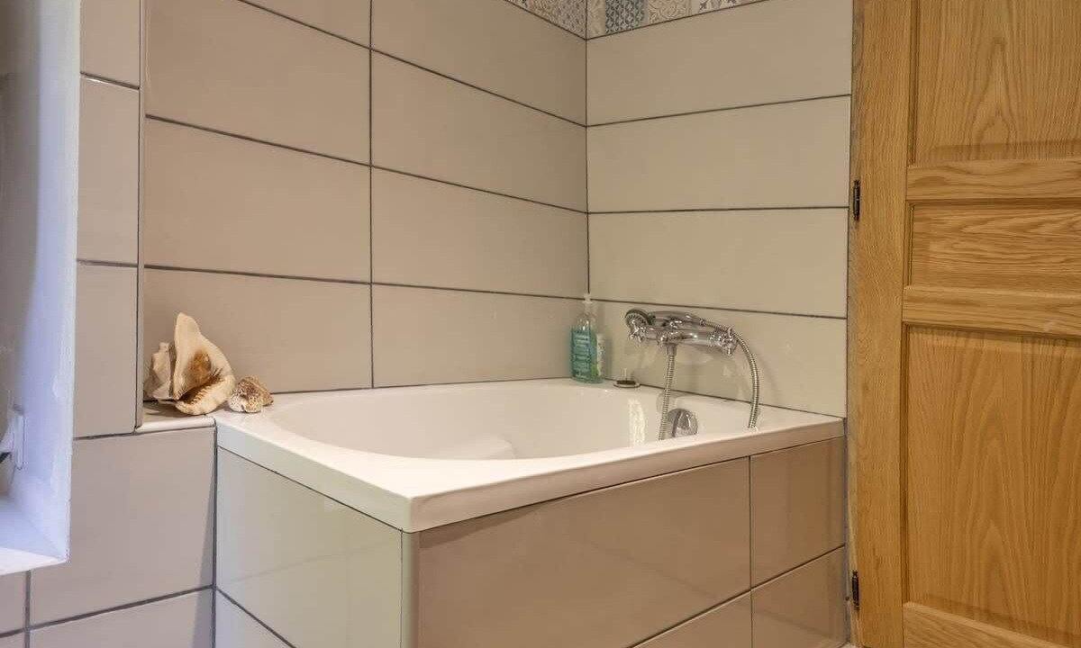 Photo of Bathroom in Sisco
