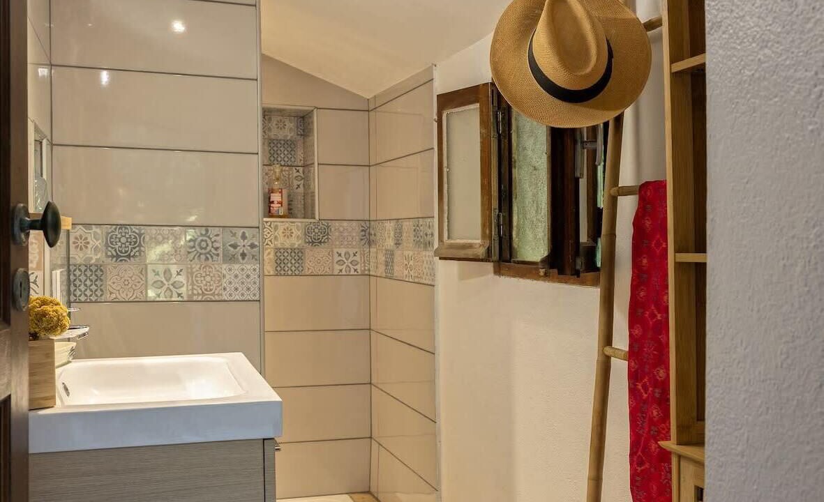 Photo of Bathroom in Sisco