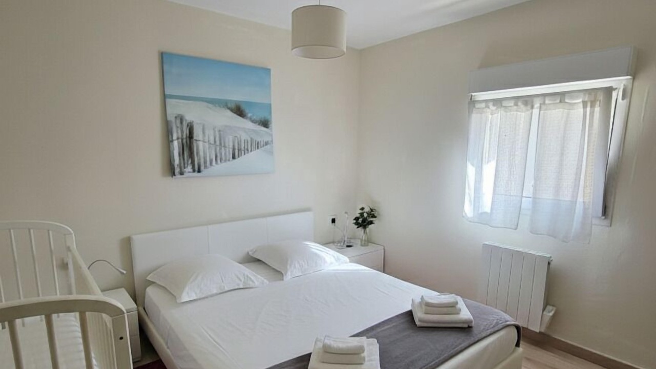 Photo of Bedroom in Saint-Gilles