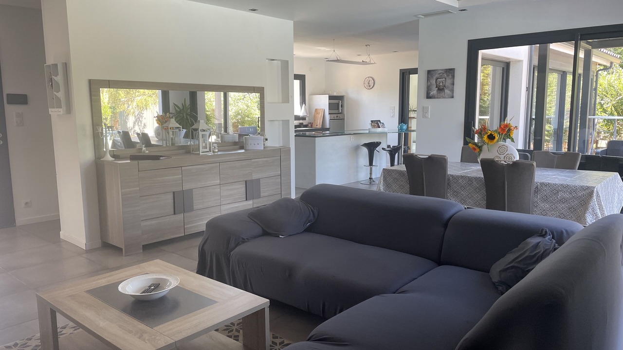 Photo of Livingroom in Longages